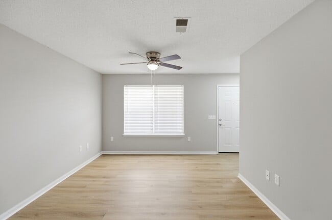 Englewood Apartments