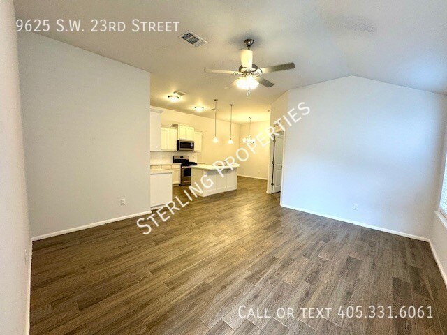 Photo - 9625 SW 23rd St