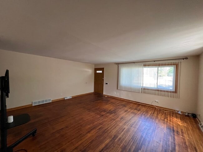 Photo - 9594 S Colfax Ave