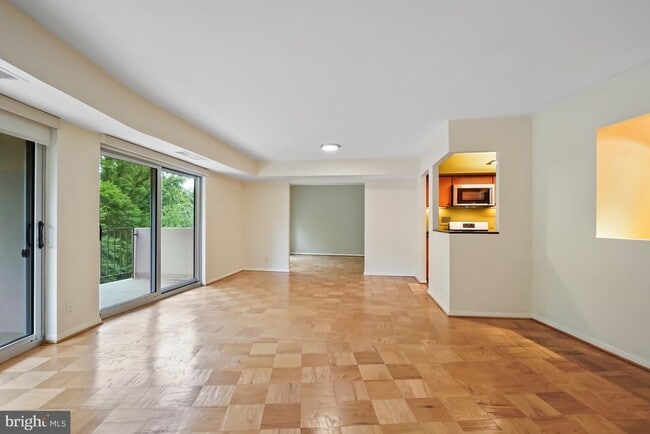 Photo - 9039 Sligo Creek Pkwy Unit 512