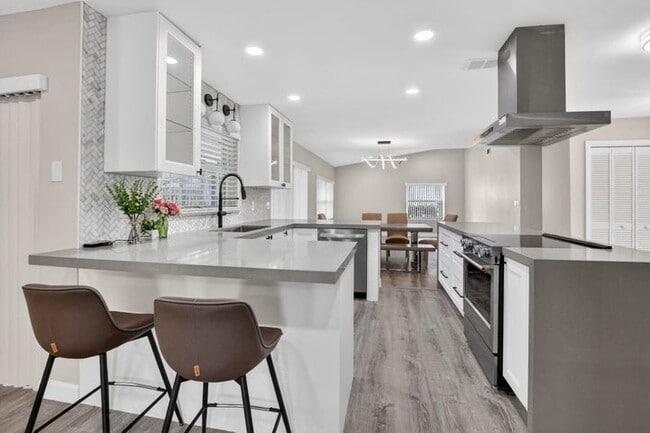 Photo - 3068 NW 25th Way