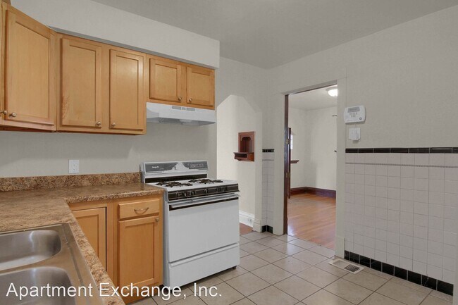 Photo - 2 br, 1 bath House - 1556 N. Hanley Road