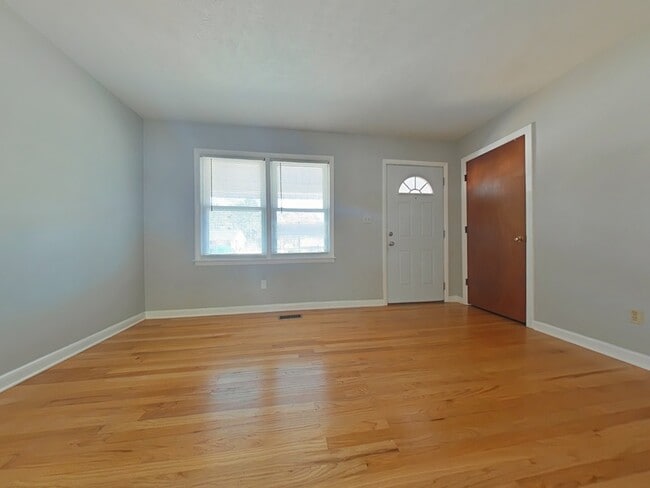 Photo - 3320 Forest Lake Dr