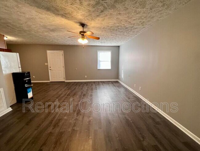 Photo - 103 N Bentley St Unit Apt B