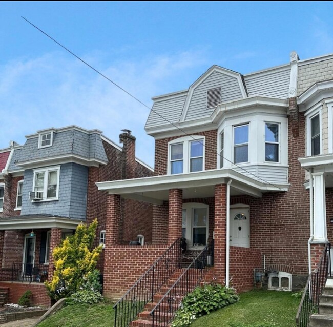 Photo - 712 W 28th St House