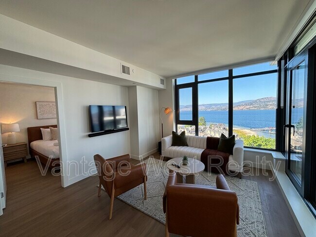 Photo - 3699-3699 Capozzi Rd