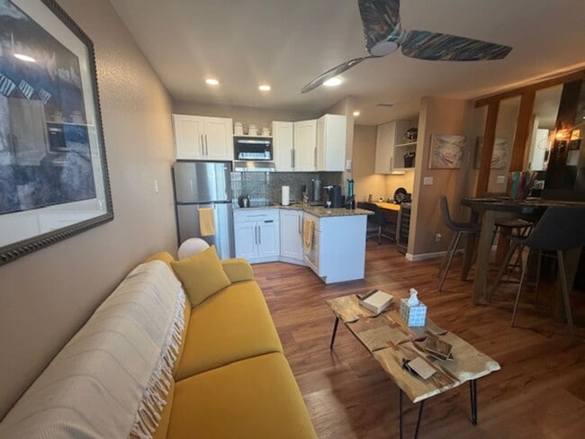 Photo - Charming Lake Front Condo in Granbury - Furnished!