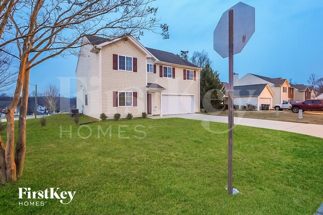 Building Photo - 5701 Yachtsman Ct