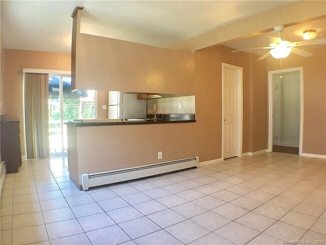 Photo - 259 Tyler St