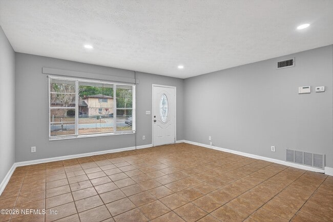 Photo - 7815 Jaguar Dr