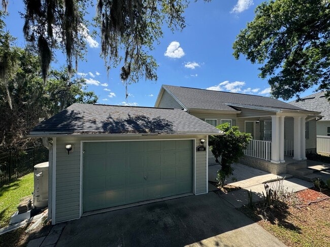 Photo - 1130 Grapefruit Rd SE