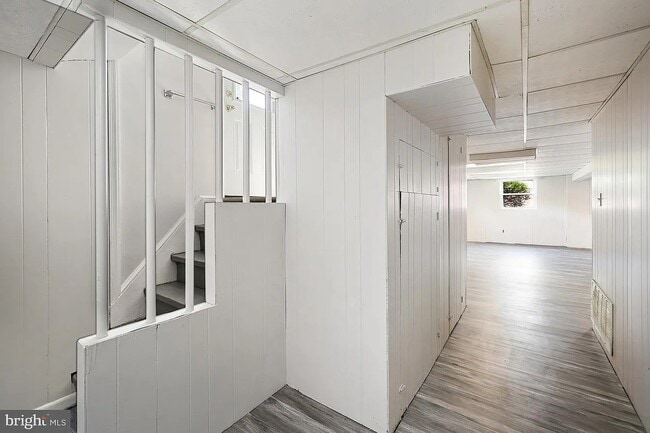 Photo - 1615 Parham Pl