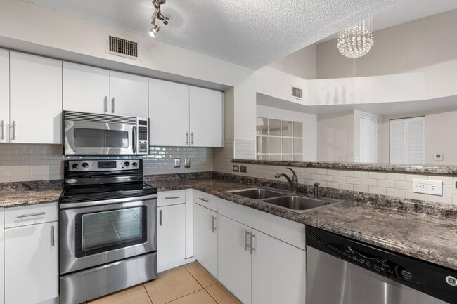 Photo - 4828 N State Rd 7 Unit 8306