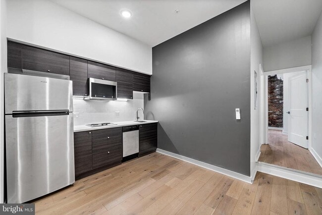 Building Photo - 257 N 3rd St Unit 1 Rental