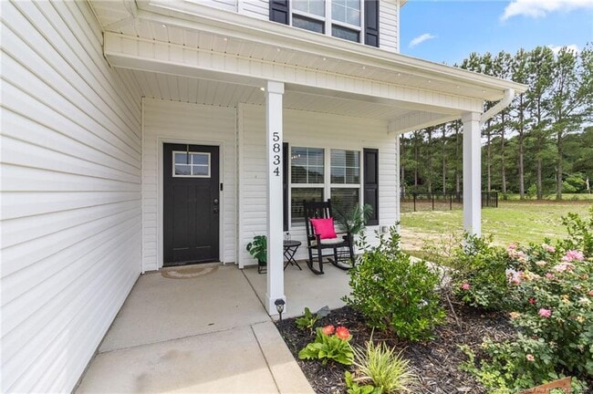 5834 James Allen Ln