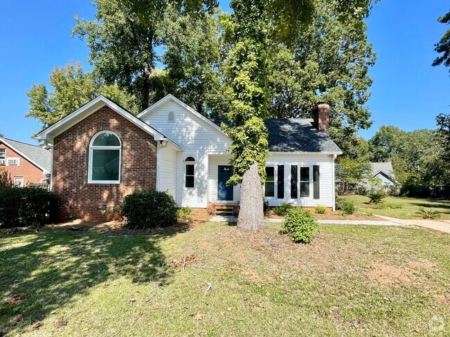 Building Photo - The Landings in Lexington Rental