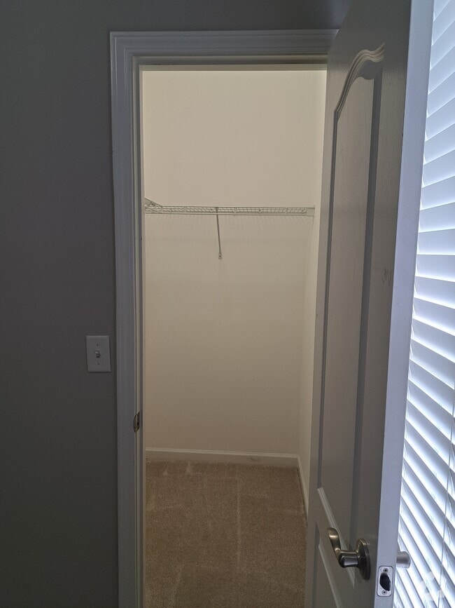 Building Photo - 265 Oxmoor Pl Rental