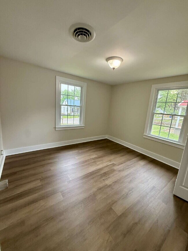 3 Bedroom / 1 Bathroom Home in Russellville
