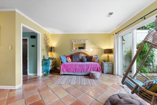 Photo - 4838 Tower Rd