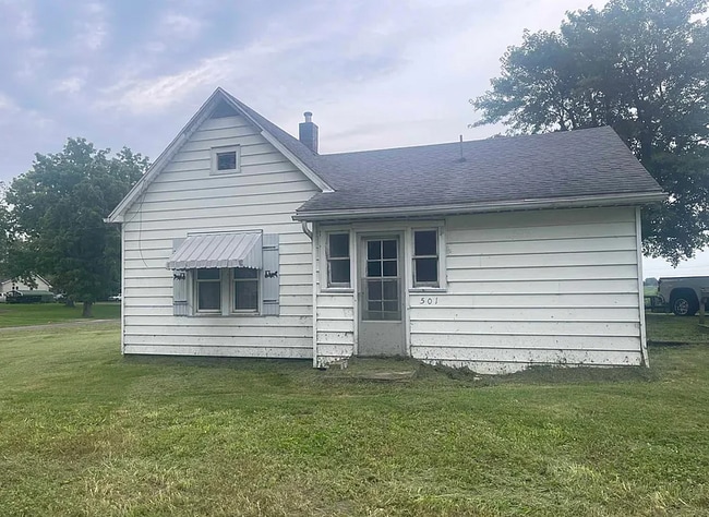 Building Photo - 501 Lincoln Ave