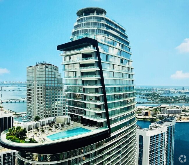 Building Photo - 300 Biscayne Blvd Way Unit 3707 Rental