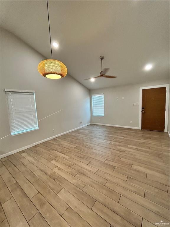 1320 E Iris Ave Unit 3