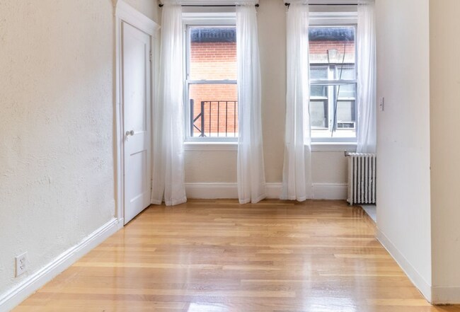 Photo - 5 Braemore Rd Unit 1-15