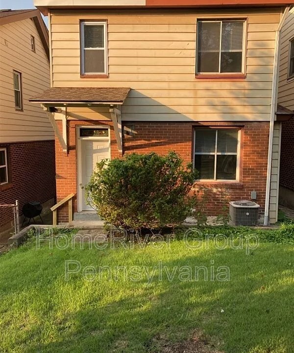 Photo - 2809 Pyramid Ave