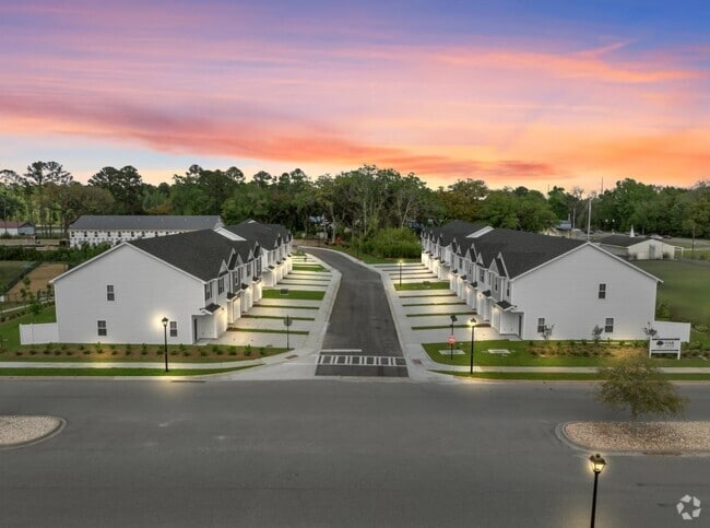 Building Photo - 5794 Ogeechee Rd Rental