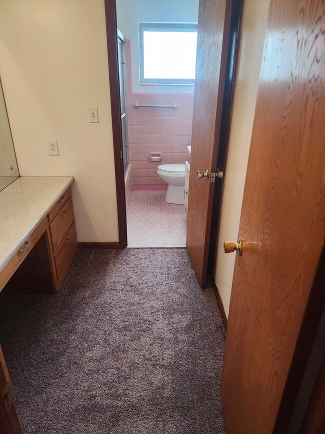 Photo - 111 E Linebaugh Ave.