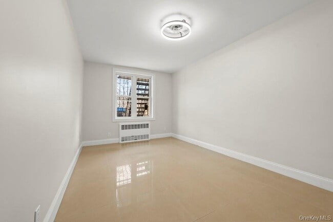 Photo - 877 E 55th St Unit #2