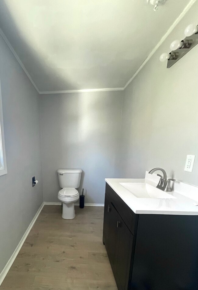 Photo - 612 E High St Unit 612