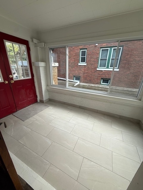 Photo - 421 N Hough St