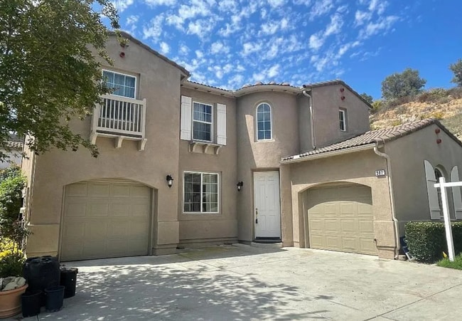 Photo - Available for Rent – Beautiful Gated 3BD/3BA Home Near Cal State San Marcos