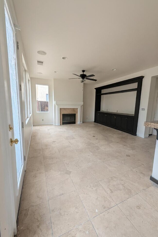 Photo - 1901 Oregano Way