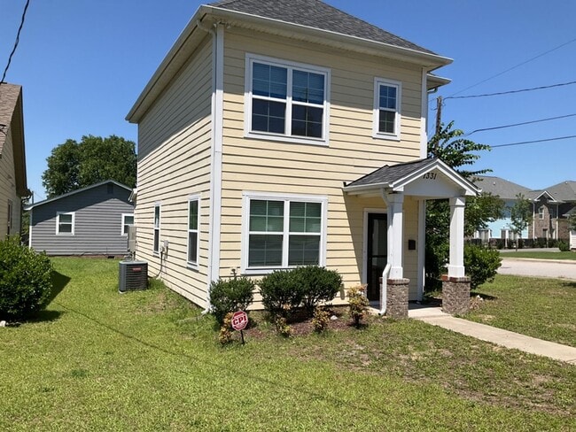 Photo - 1331 McDuffie Ave