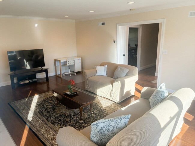 Photo - Charming 3-Bedroom Home with Inviting Outdoor Space