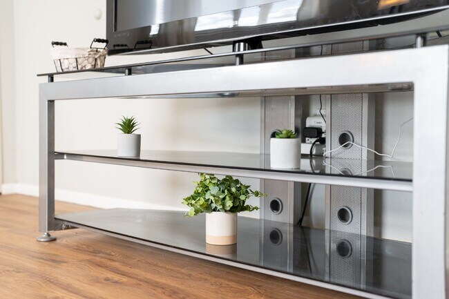 Photo - Hideaway House in Farmington, Executive Rental - Fully Furnished