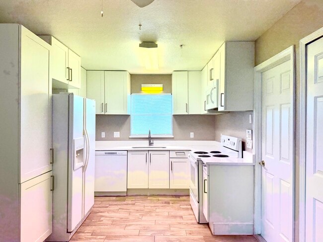 1840 Bachman Way