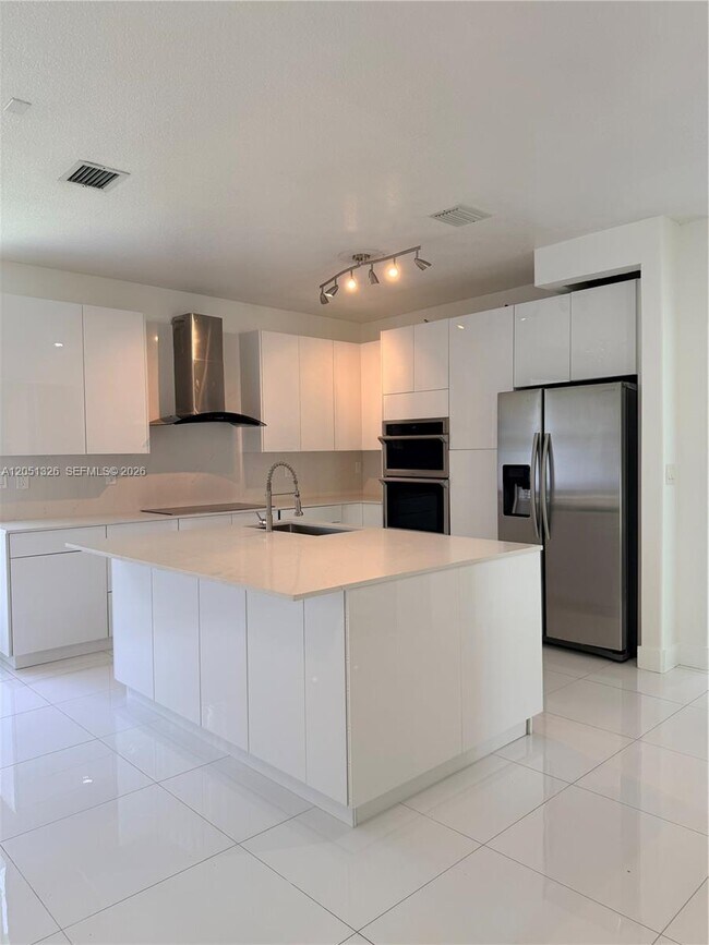 Photo - 3802 SW 165th Terrace