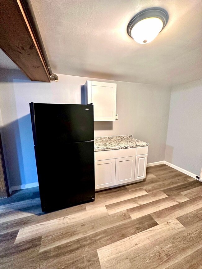 Photo - 646 Main Rd N Unit 1D