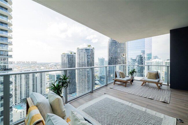 Building Photo - 1010 Brickell Ave Unit 4311