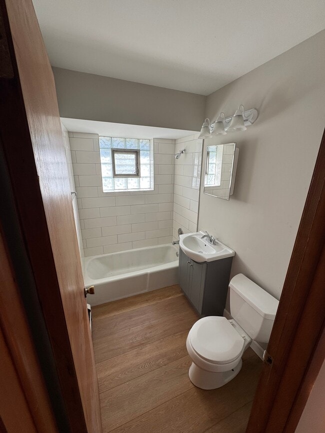 Photo - 544 S Water St Unit 2E