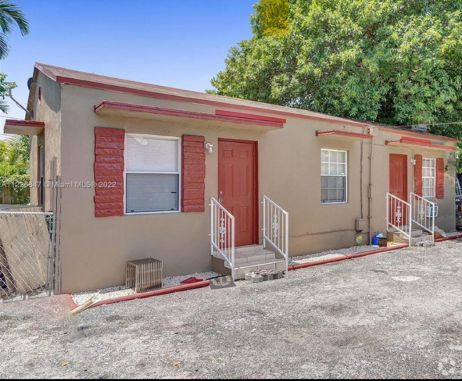 Building Photo - 1554 NW 58th St Rental