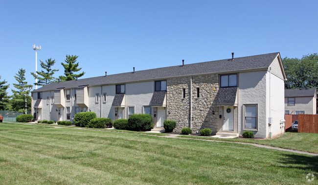 Building Photo - Hunter's Ridge Apartments