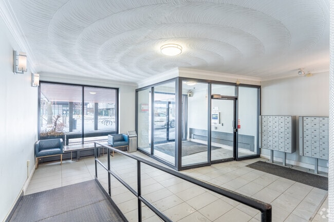 Photo - 1255 Birchmount Road