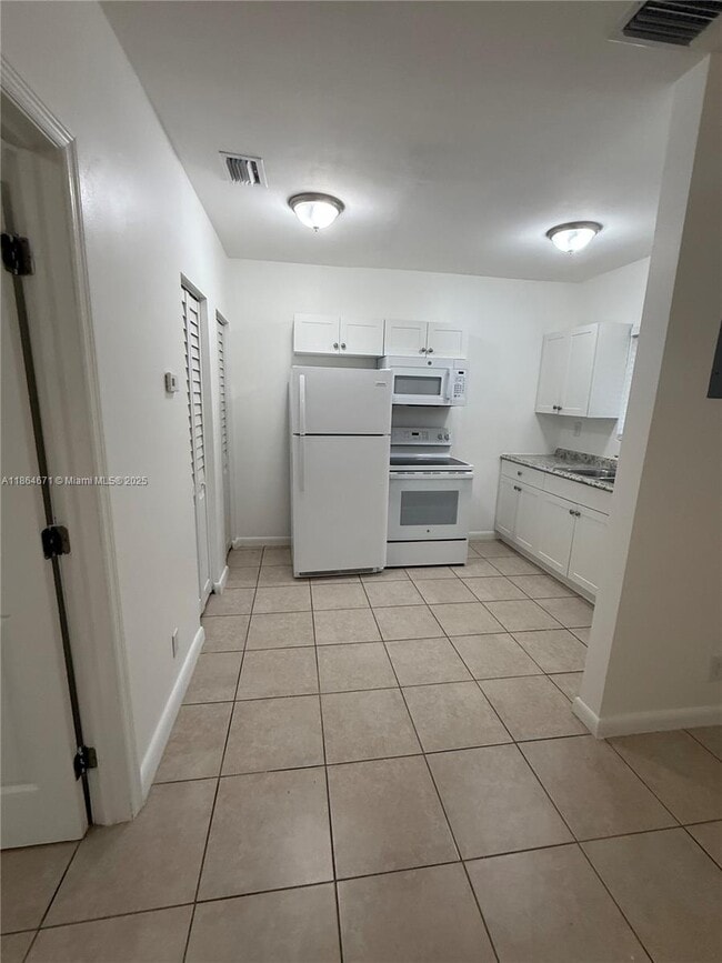 Photo - 1036 NW 2nd St Unit 1036