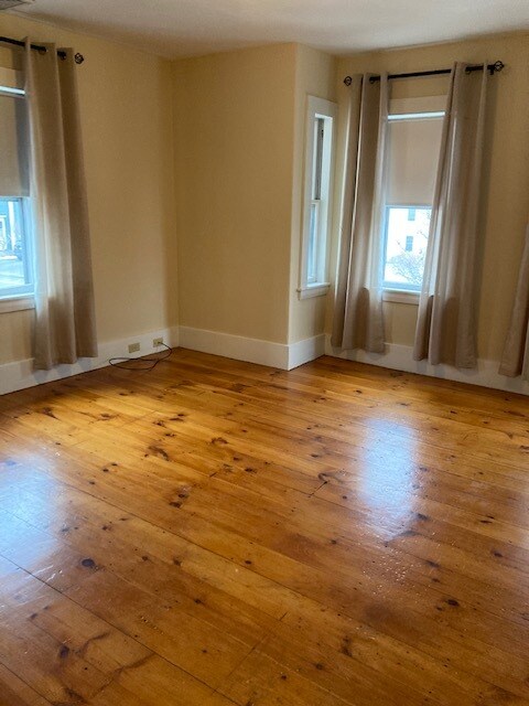 Livingroom - 283 South St Unit First floor