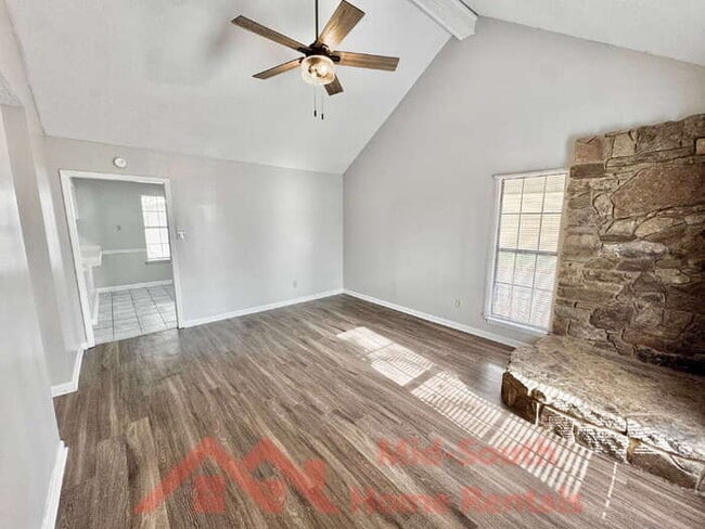 Photo - 7312 Countryside Road