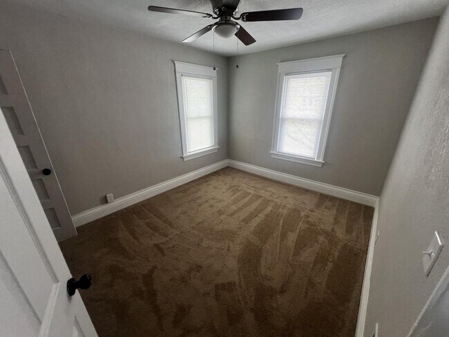 Photo - 193 Reynolds St